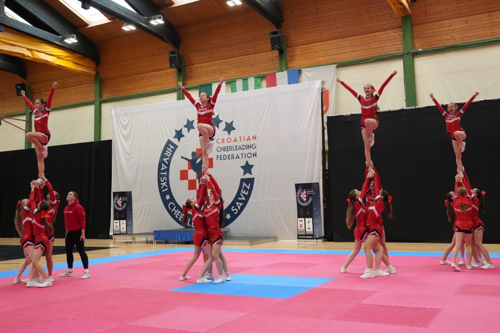 CHEERLEADING POSTAO OLIMPIJSKI SPORT